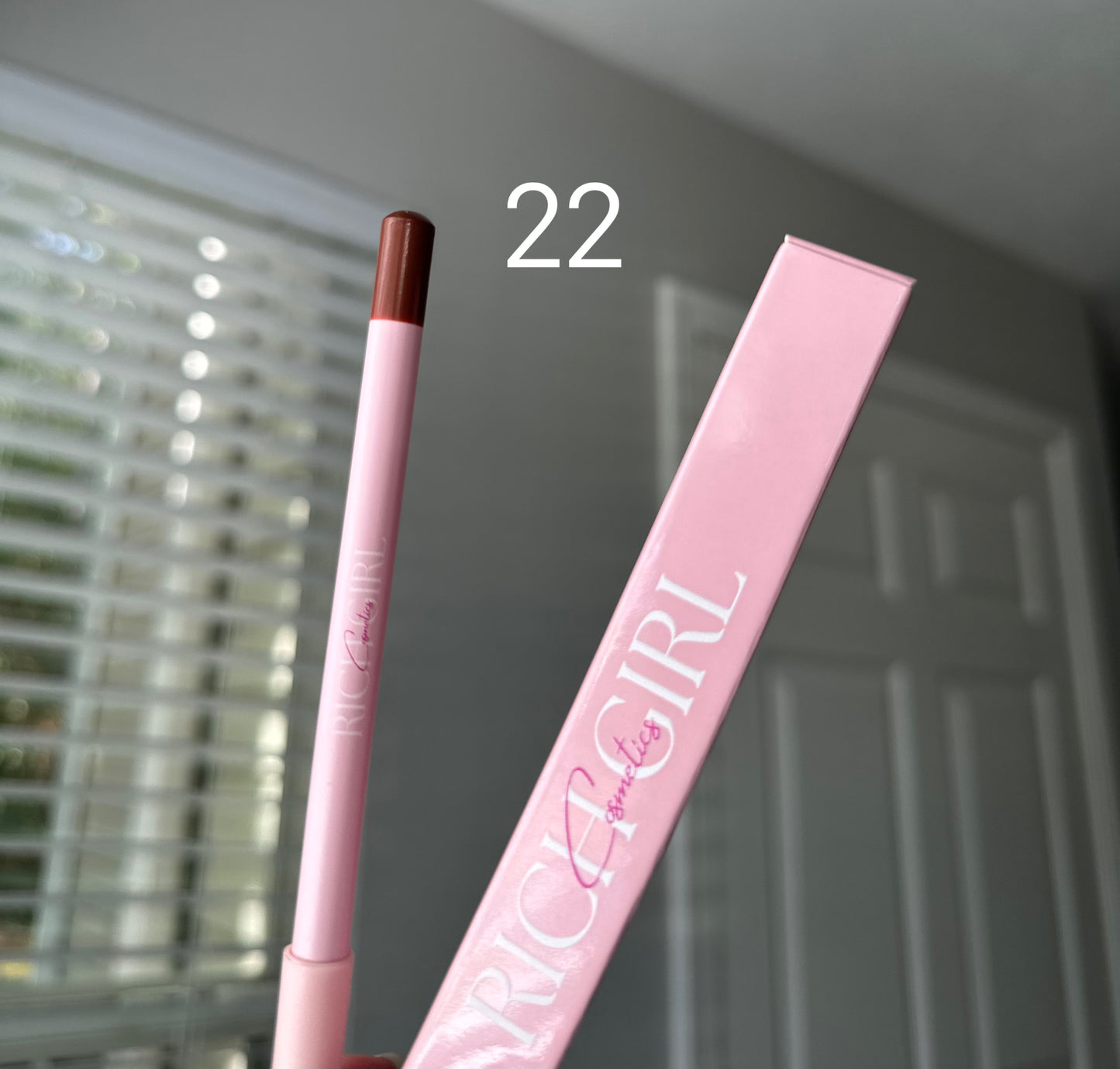 Lip liners